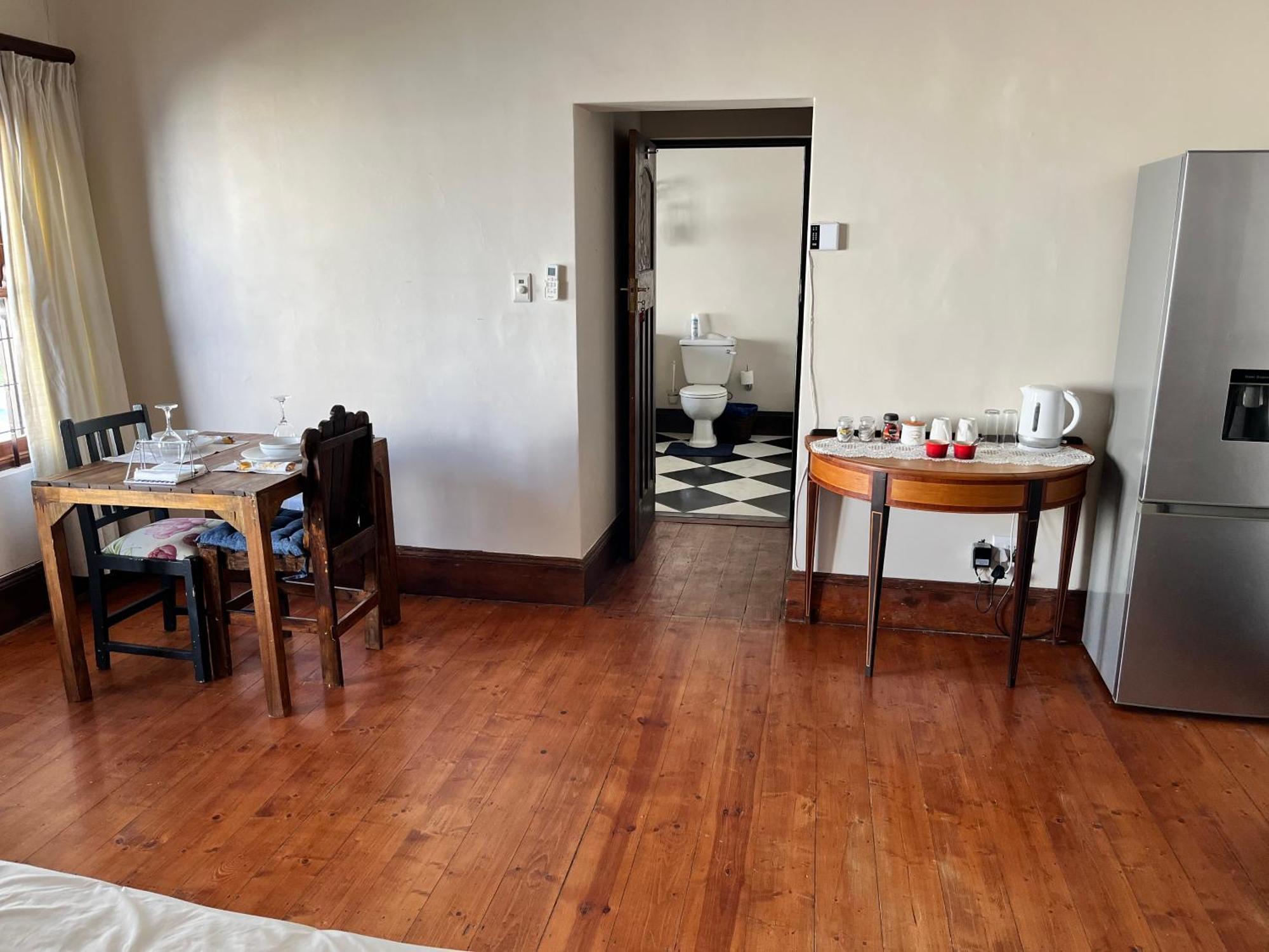 Toni'S Cottage Graaff Reinet Exterior photo